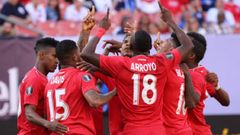 Gol Barcenas eric Davis Panama Guyana Copa Oro.B�rcenas celebra con sus compa�eros el gol de �ric Davis