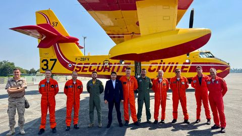 La UE enva dos aviones cisterna franceses