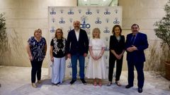 David Mart�nez, presidente de la CEO, y Mar�a Antonia Rilo, de Mirada Mulleres +60 (en el centro) lideraron la reuni�n en la sede de la patronal ourensana