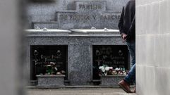 Tumba de Lilia Foggia (a la derecha), enterrada en Monforte junto a su padre, Egildo Foggia