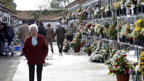 Todos los Santos en el cementerio de Catabois, Ferrol