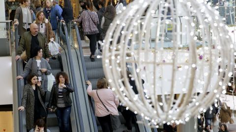 BLACK FRIDAY EN A CORU�A. MARINEDA CITY