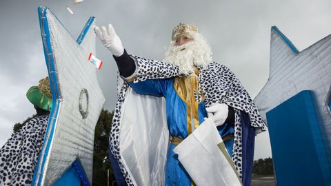 Visita de los Reyes a Tines (Vimianzo)