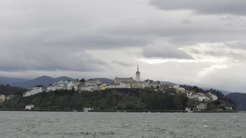 Vista de Castropol desde Figueras