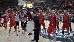 Los jugadores del Leyma, celebrando la victoria