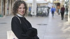 Alicia Albadalejo, residente en la calle Real, aprecia un aumento de la actividad en los �ltimos meses.