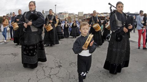 Procesi�n Virgen Guadalupe en Rianxo