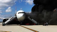 Fuego en un avi�n en Florida