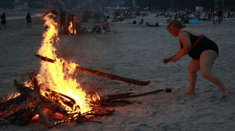 Las im�genes de la noche de San Xo�n en Ferrolterra