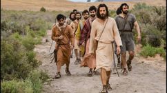 Frame da serie �Os elixidos�