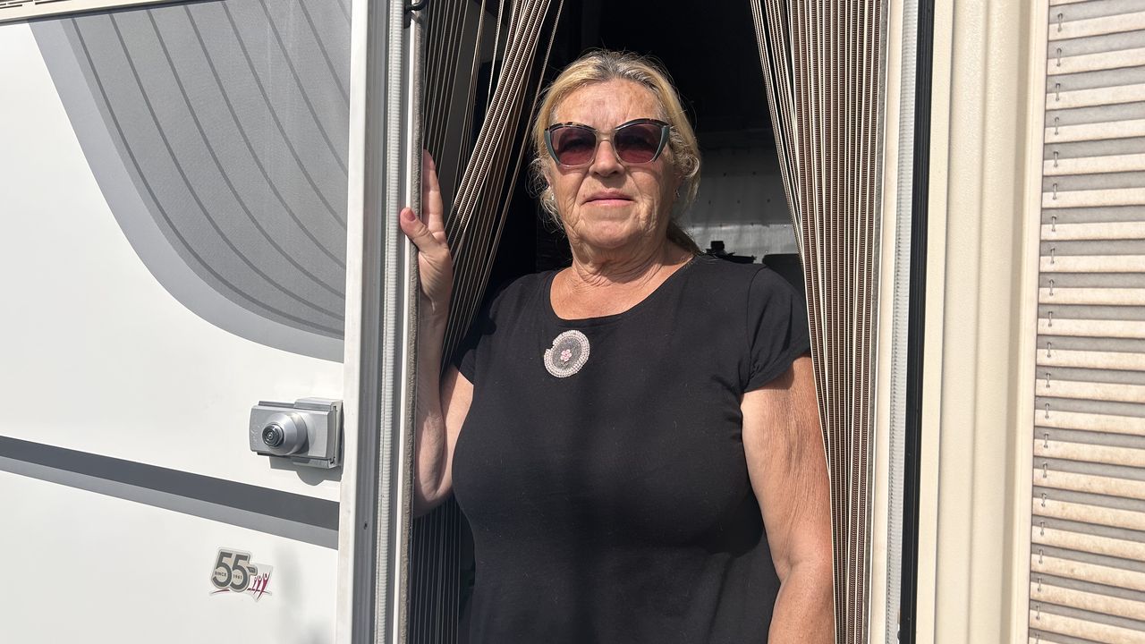 Ellos decidieron hacer turismo en autocaravana: «Nos jubilamos y desde el 2015 vivimos viajando por España»