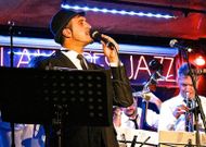 El grupo de David lleva casi quince a�os actuando por toda Espa�a y repasando los cl�sicos del jazz.