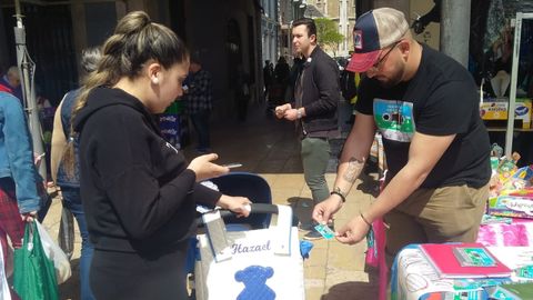 Im�genes de la campa�a contra la exposici�n de menores al humo de tabaco impulsada por la Direcci�n General de Salud P�blica y el colectivo gitano