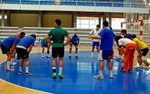 El equipo pontevedr�s vuelve a jugar en el Municipal casi un mes y medio despu�s.