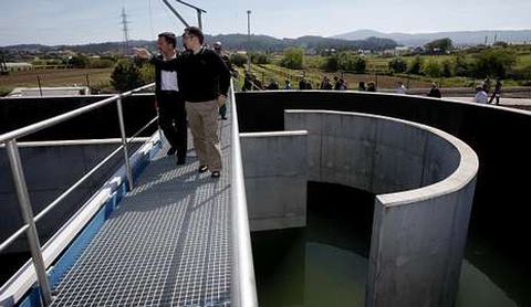 Instalaciones de la nueva depuradora de O Saln�s.