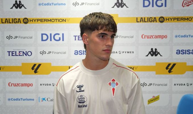 El jugador del Celta Fortuna Pablo Gavi�n, tras el partido ante el C�diz.