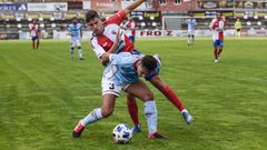 Las im�genes del encuentro entre el Arousa y el Atios