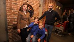 As� fue la inauguraci�n de la barber�a LG en Rianxo