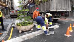 Los obreros prepara la calle Alcalde Marchesi para su peatonalizaci�n