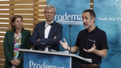 Visita en 2023 de la alcaldesa de Cervo con el presidente de la Xunta, entre otros, a la planta de Stolt Sea Farm