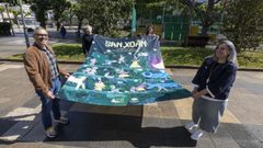 Maruxa Su�rez, � dereita, na presentaci�n do cartel do San Xo�n deste ano