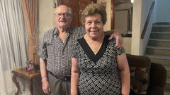 Francisco L�pez y su esposa Saladina Silva, en su casa mexicana. 