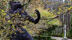 Pruebas de acoplamiento para el V�kner. El 28 de mayo se descubrir� en Dumbr�a la escultura del V�kner. 