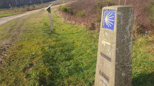 Se&ntilde;alizaci&oacute;n del Camino Norte a su paso por Abad&iacute;n