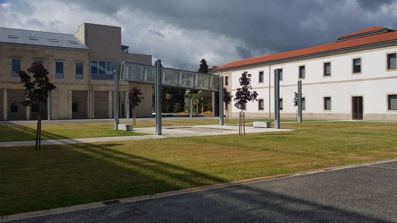 Denuncian que el Concello incumplió el acuerdo para nombrar como Praza da República el Campo de Aragón
