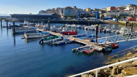 Puerto de Portonovo, uno de los puntos donde podrn recalar los peregrinos de la Travesa Martima Xacobea