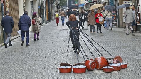 Nin unha mais. Performance de Ana Gesto en la Praza da Peregrina