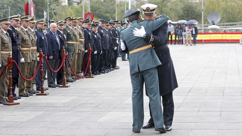 Fiesta de la Guardia Civil. Imposici�n de medallas