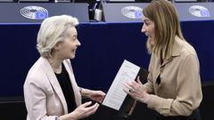 Von der Leyen y Roberta Metsola.