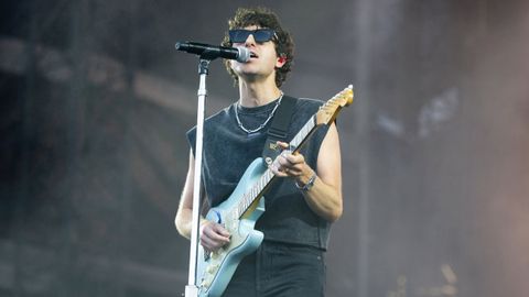 Luke Pritchard, líder de The Kooks, durante un concierto celebrado en Budapest el pasado verano  