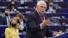 Josep Borrell pide a los europeos que �bajen la calefacci�n� para �limitar la dependencia del gas ruso�