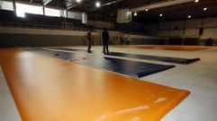 Arreglos realizados en el pabell�n de A Pinguela con cargo al Plan E, en el a�o 2011