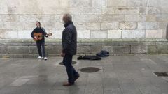 Improvisacin y msica en la calle San Pedro de Lugo