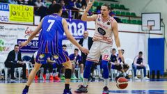 El COB sigue sin ganar fuera de casa aunque tuvo sus opciones en Almansa: 73-66