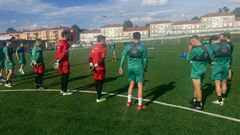 Entrenamiento del equipo carballiñés en A Uceira