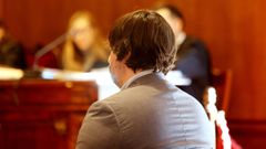 Juicio al acusado en la Audiencia de Pontevedra