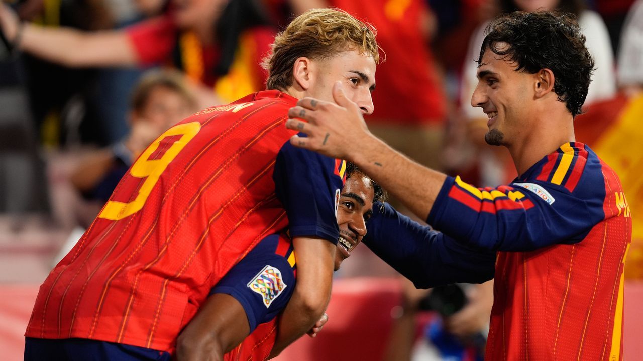 Photo: lavozdegalicia.es Lamine Yamal Inspires Spain to 4-1 Rout of Croatia in Nations League