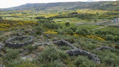 Castro de Saceda, en Cualedro.