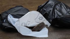 Cad�veres en el kibutz de Kfar Aza, que el s�bado fue atacado por los milicianos de Ham�s tras cruzar la frontera de la Franja de Gaza.