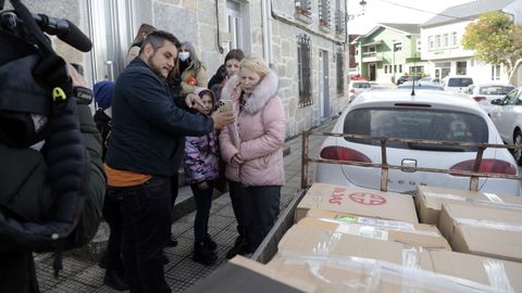 Material de ayuda que le entregaron a los ucranianos