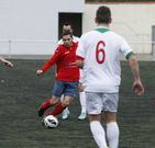 Den�s tuvo las ocasiones m�s claras del la SD Chantada. 