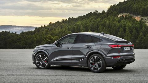 El Audi Q6 Sportback e-tron es un SUV de 4,77 metros y 326 caballos, con una de las bater�as con mayor capacidad del mercado: 100 kWh (94,9 kWh �tiles).