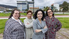 Bel�n Fern�ndez, Emilia Trillo, la alcaldesa Margot Lamela y Luisa Rodr�guez, en Cee