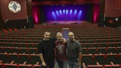 Juan Pablo Quintela, Eugenio �lvarez y �lvaro Tom� impulsaron el teatro Compostela que funciona desde septiembre en el colegio La Salle