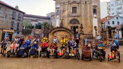 El grupo de peregrinos en su paso por Pontevedra