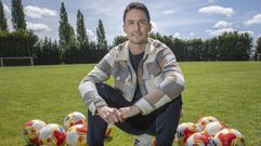 Adri�n Armental, uno de los futbolistas con m�s talento del Compostela.